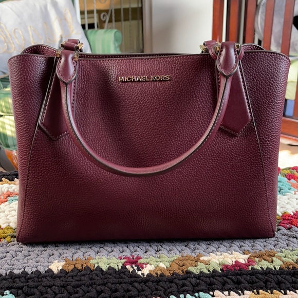 MK Burgundy Purse - Picture 1 of 6